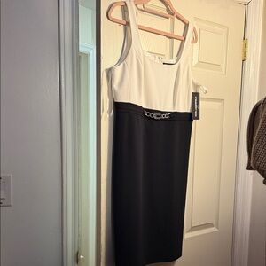Karl Lagerfeld Monochrome Dress with Chain Accent